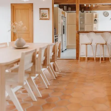 Avec Piscine Centre 5br/10p Apartmán *