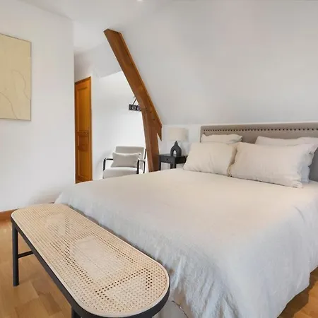 Apartment Avec Piscine Centre 5br/10p Deauville